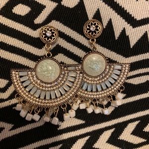 Dangle beaded gold green black pink earrings new